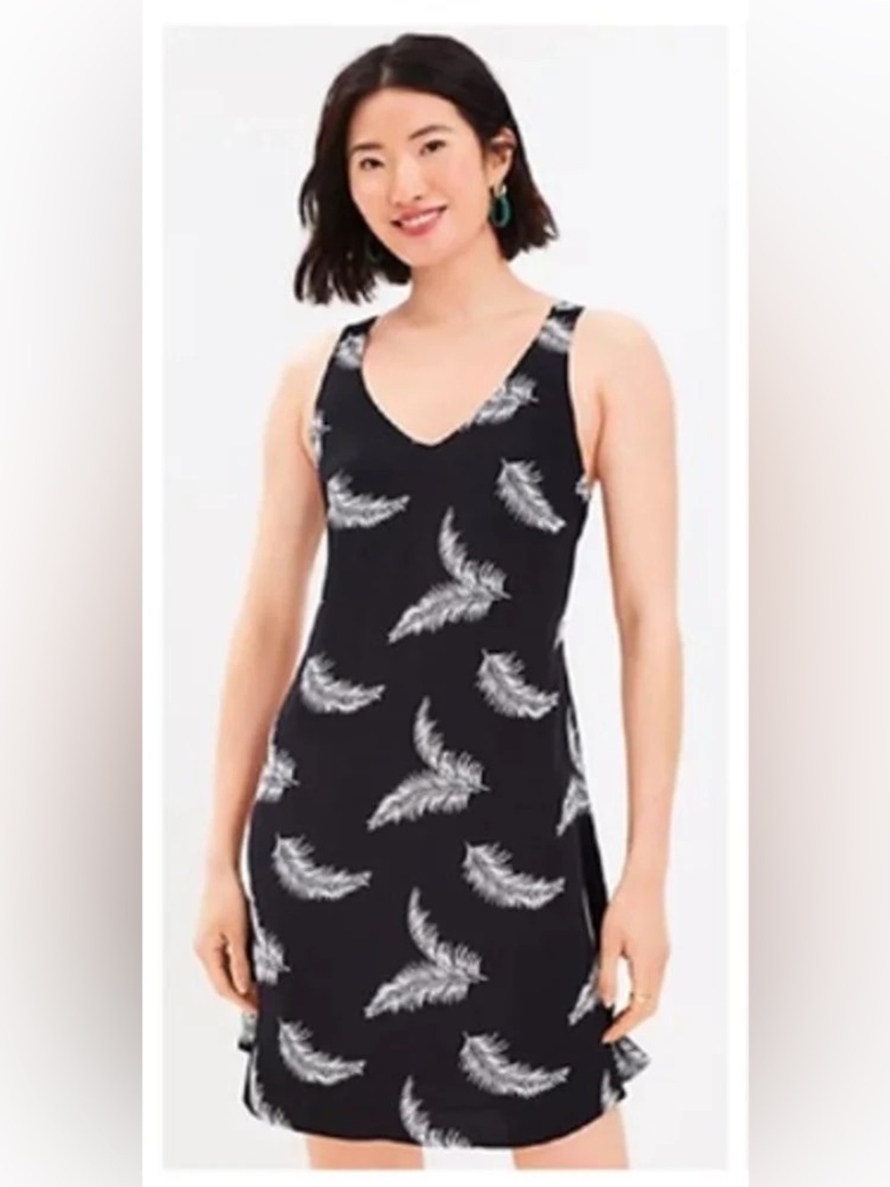 Loft Criss Cross Back Swing Dress in Black and White